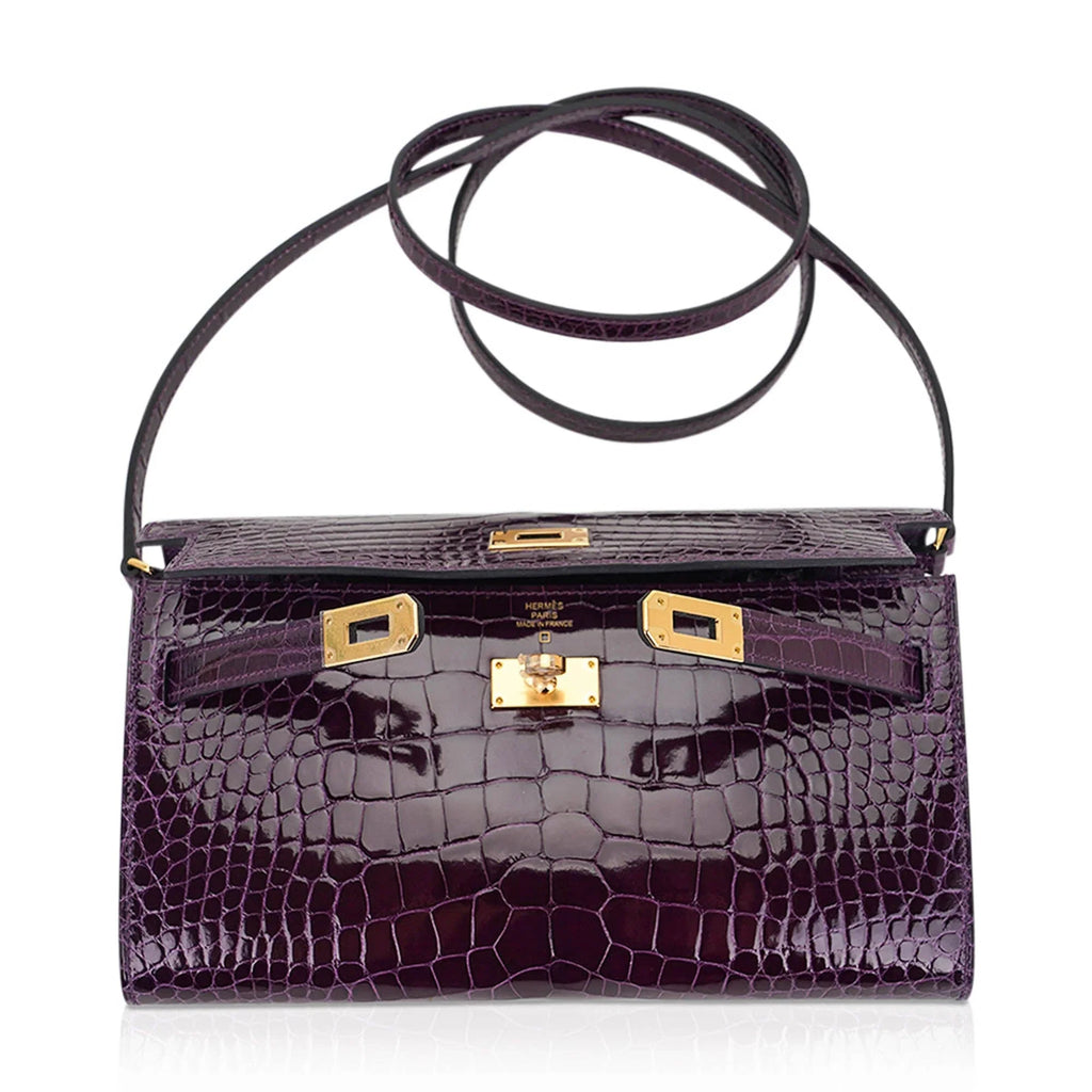 Kelly Classique To Go Wallet Cassis Alligator with Gold Hardware